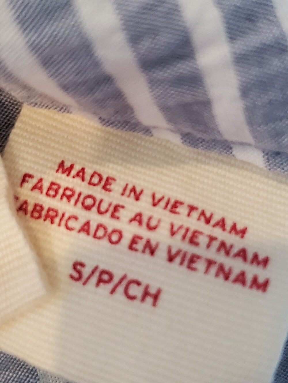 Levis Top - Picture 5 of 7